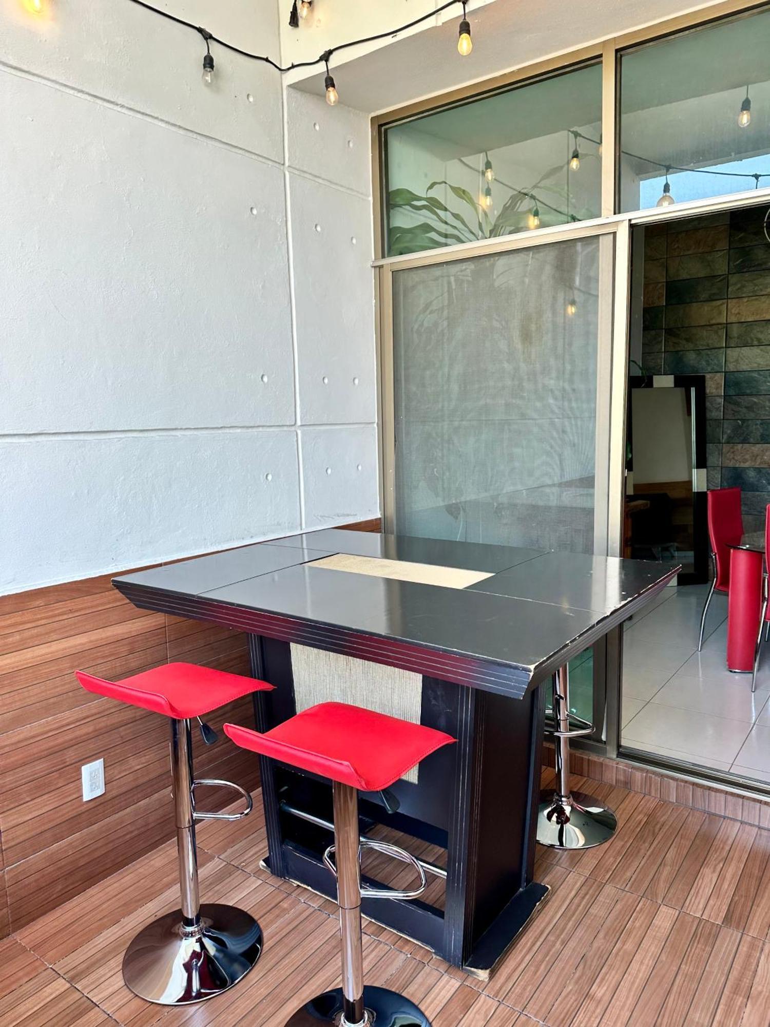 Loft Arte Y Diseno, Terraza, Asador, 3 Pantallas "Cuernavaca Somos El Unico Airbn Que Te Ofrece 2 Exclusivos Jacuzzis Profesionales Con Agua Caliente Y Sistema De Hidromasaje, Tipo Spa" Fraccionamiento Vigilancia 24 Horas Apartment ภายนอก รูปภาพ