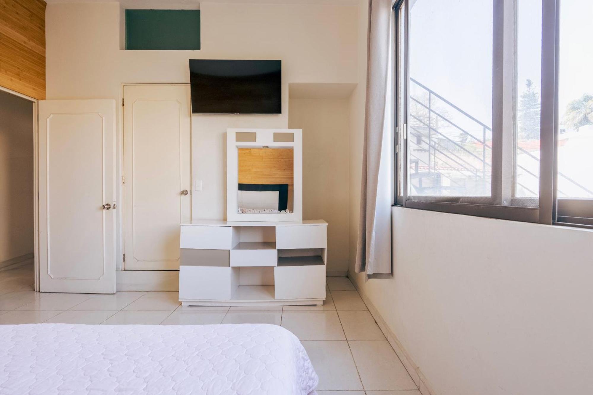 Loft Arte Y Diseno Alberca Climatizada, Amenidades Y Lujo, Terraza Privada Con Asador De Carbon, Cuernavaca Somos Los Unicos Que Te Ofrecemos Para Tu Uso Personal Y Exclusivo 2 Jacuzzis Con Agua Caliente Y Sistema De Hidromasaje Tipo Spa ภายนอก รูปภาพ